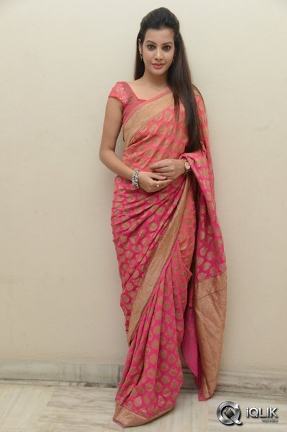 Diksha-Panth-at-O-Sthree-Repu-Ra-Movie-Trailer-Launch